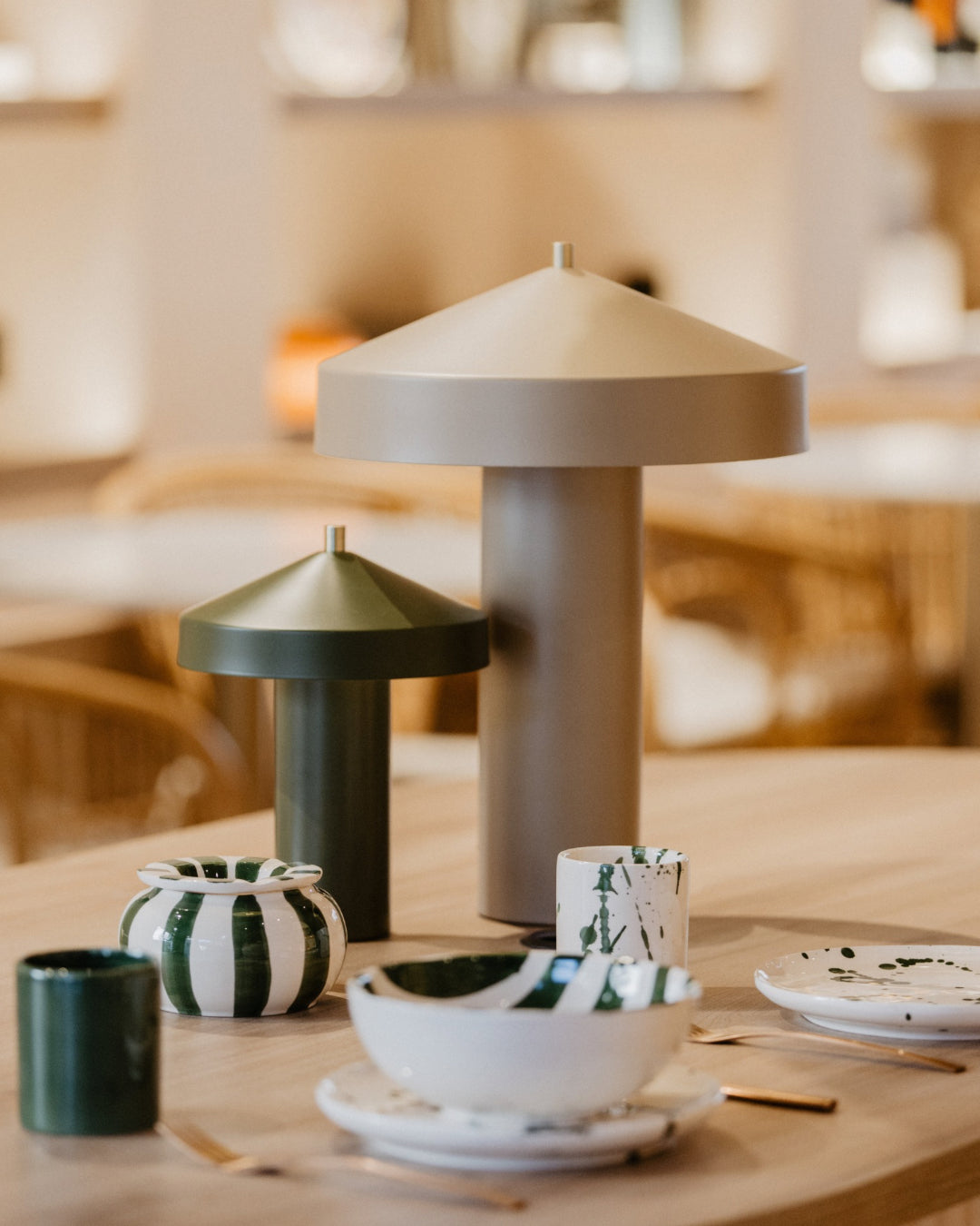 Hatto Table Lamp